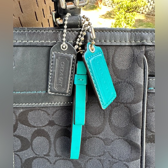 Coach Leatherware 2005 Vintage Signature Jacquard Black Handbag Teal Stitching - Picture 5 of 16